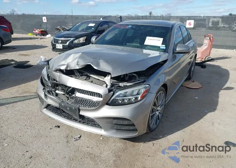 2019 Mercedes-Benz C 300 из США, поврежденный, VIN 55SWF8DB8KU309933